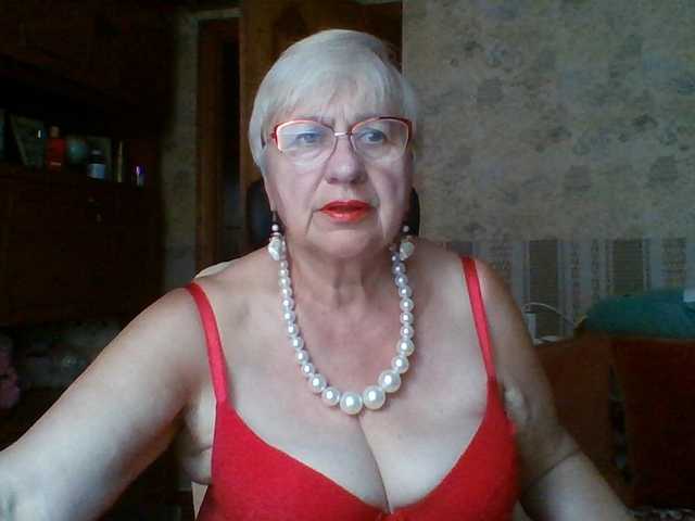 SweetCherry00 live cam on BongaCams
