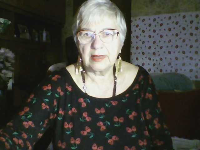 SweetCherry00 live cam on BongaCams