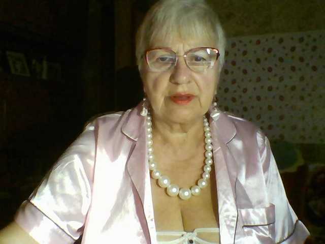 SweetCherry00 live cam on BongaCams