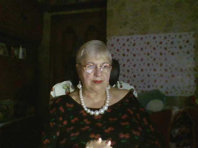 SweetCherry00 live cam on BongaCams