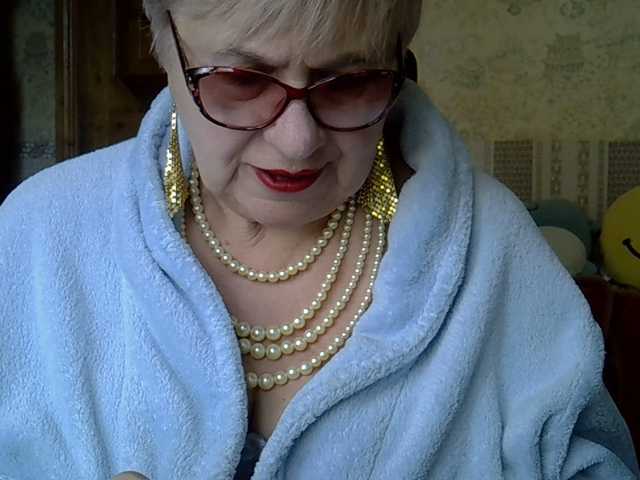 SweetCherry00's BongaCams show and profile