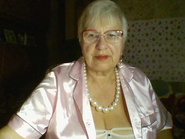SweetCherry00 live cam on BongaCams