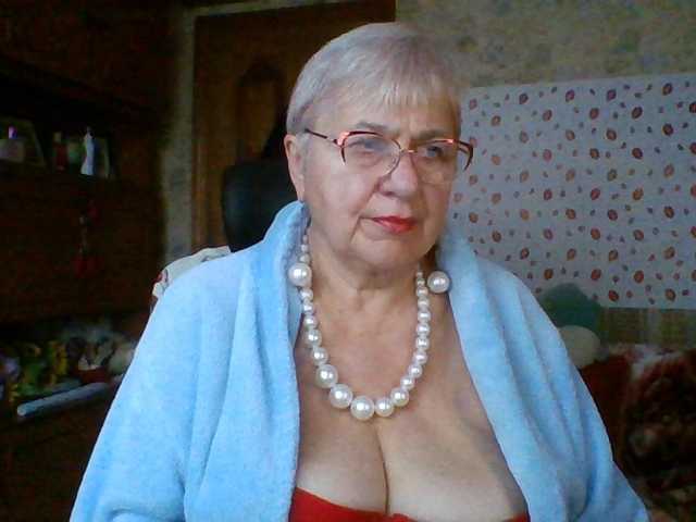 SweetCherry00 live cam on BongaCams