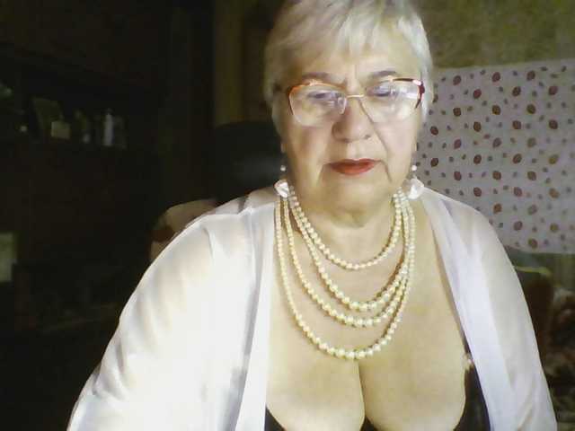SweetCherry00 live cam on BongaCams