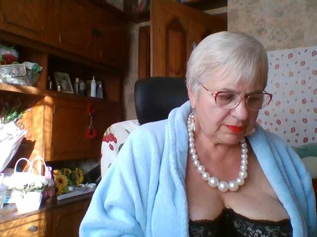 SweetCherry00 live cam on BongaCams
