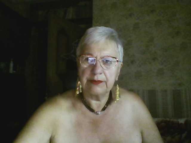 SweetCherry00 live cam on BongaCams