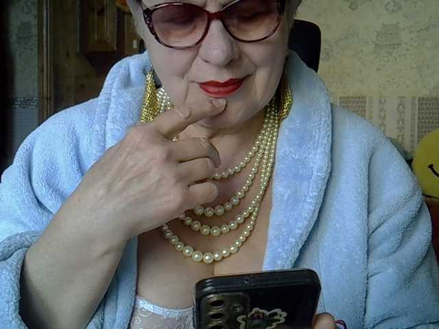 SweetCherry00's BongaCams show and profile