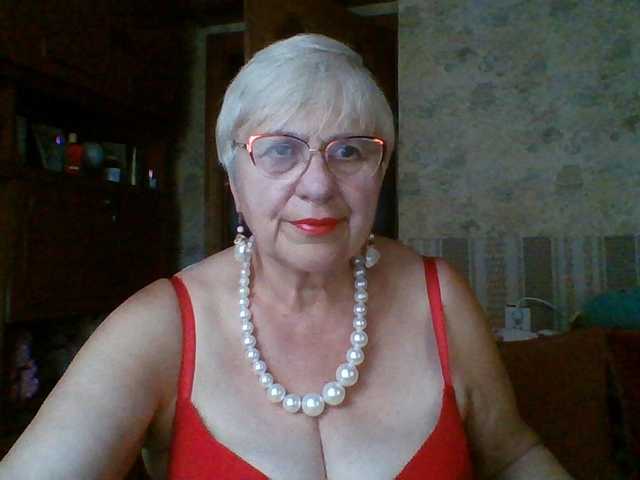 SweetCherry00 live cam on BongaCams