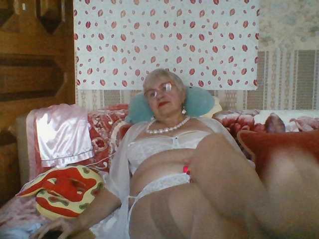 SweetCherry00 live cam on BongaCams