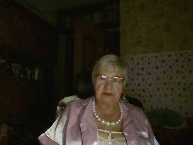 SweetCherry00 live cam on BongaCams