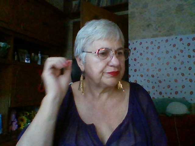 SweetCherry00 live cam on BongaCams