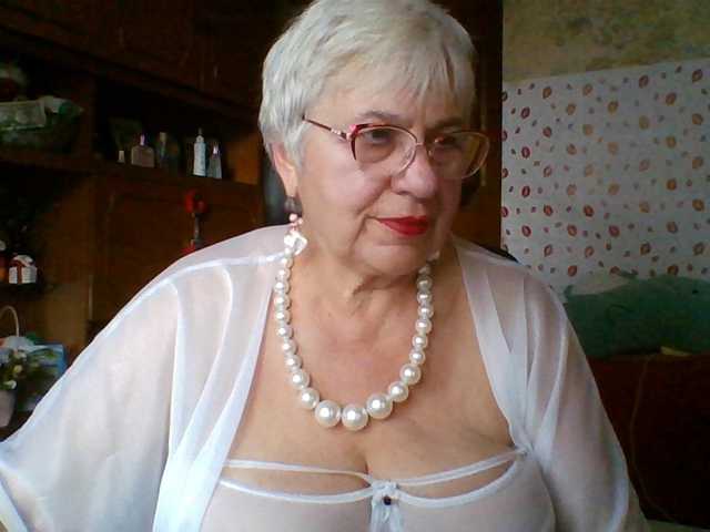 SweetCherry00 live cam on BongaCams