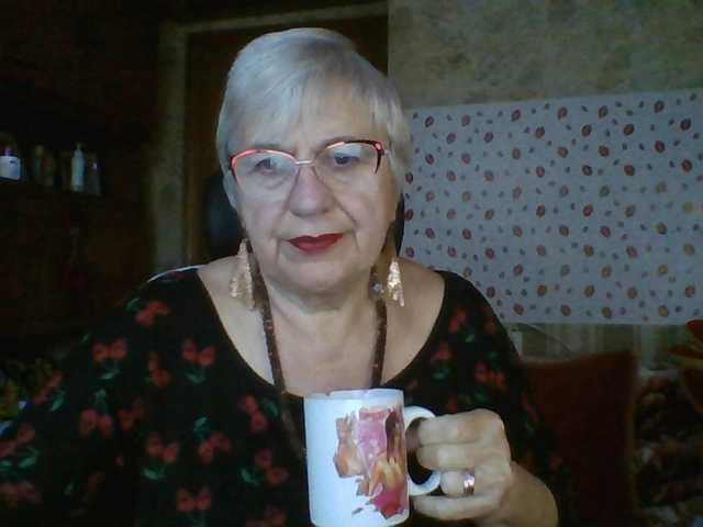 SweetCherry00 live cam on BongaCams