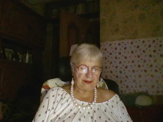 SweetCherry00 live cam on BongaCams