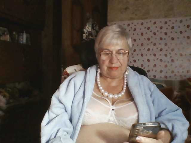 SweetCherry00 live cam on BongaCams