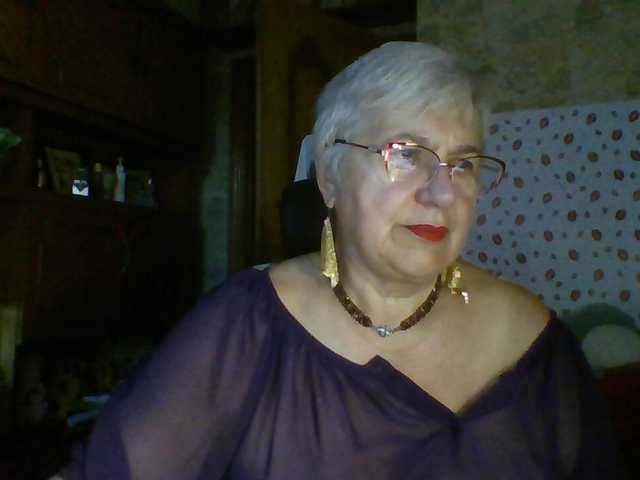 SweetCherry00 live cam on BongaCams
