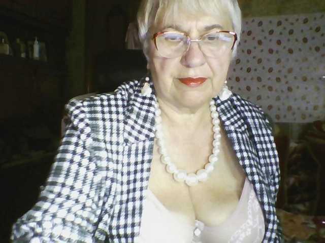 SweetCherry00 live cam on BongaCams