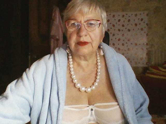 SweetCherry00 live cam on BongaCams