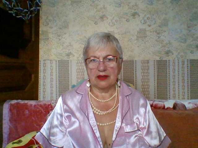 go to chat with SweetCherry00