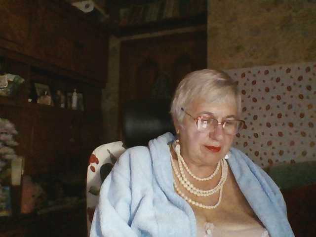 SweetCherry00 live cam on BongaCams