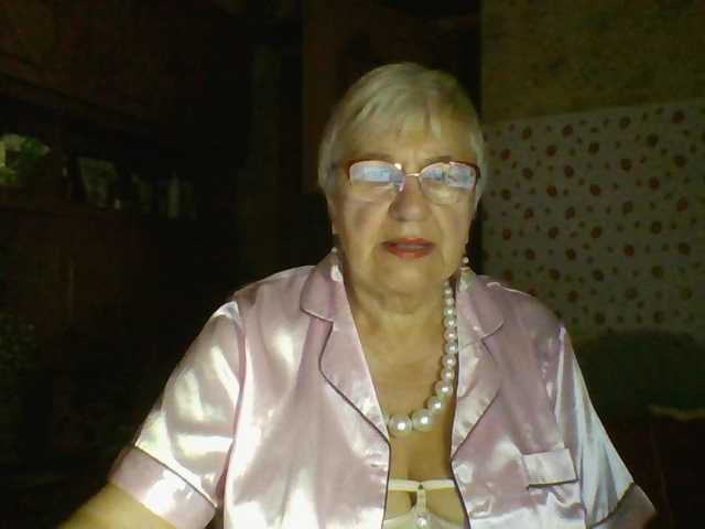 SweetCherry00 live cam on BongaCams