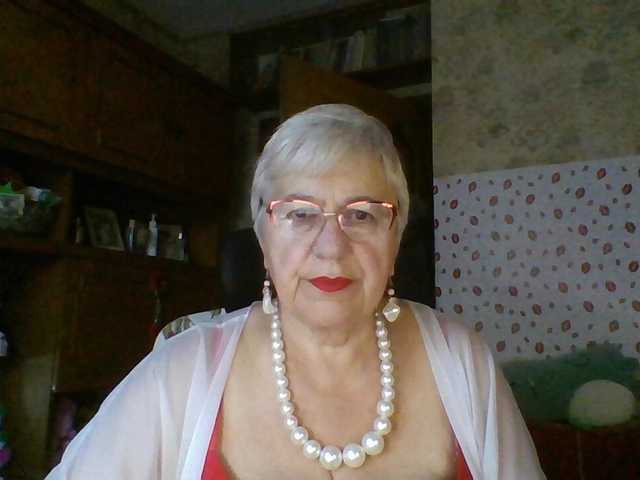 SweetCherry00 live cam on BongaCams