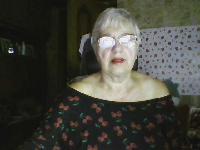 SweetCherry00 live cam on BongaCams