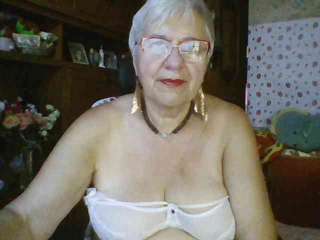 SweetCherry00 webcam
