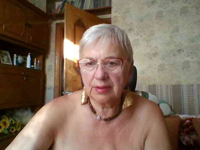 SweetCherry00 webcam