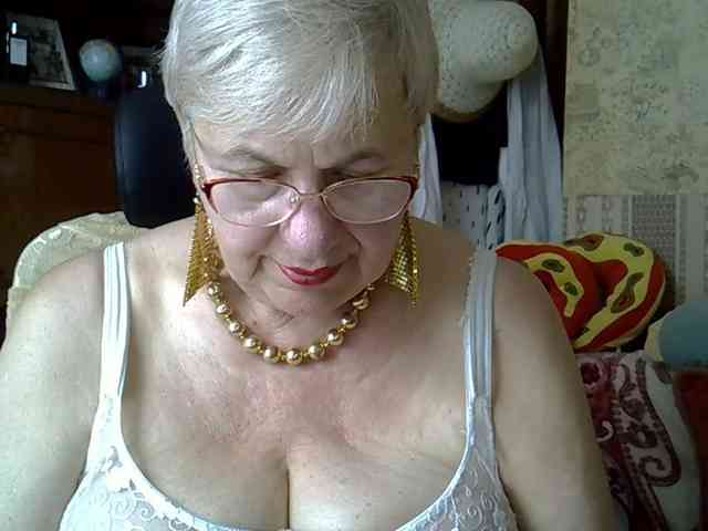 SweetCherry00 webcam