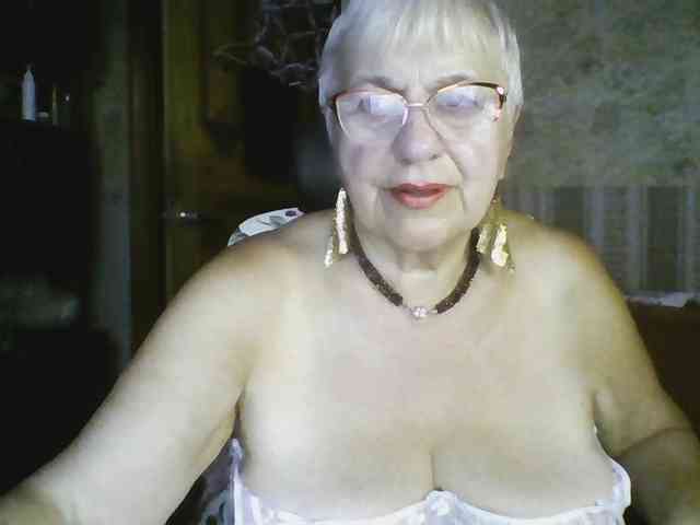 SweetCherry00 webcam