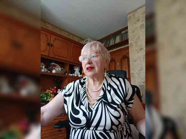 SweetCherry00 webcam