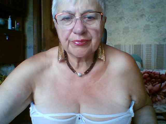 SweetCherry00 webcam