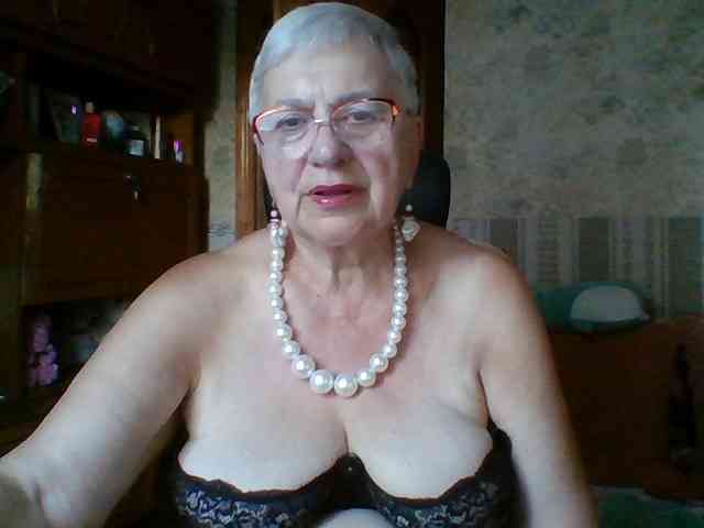 SweetCherry00 webcam