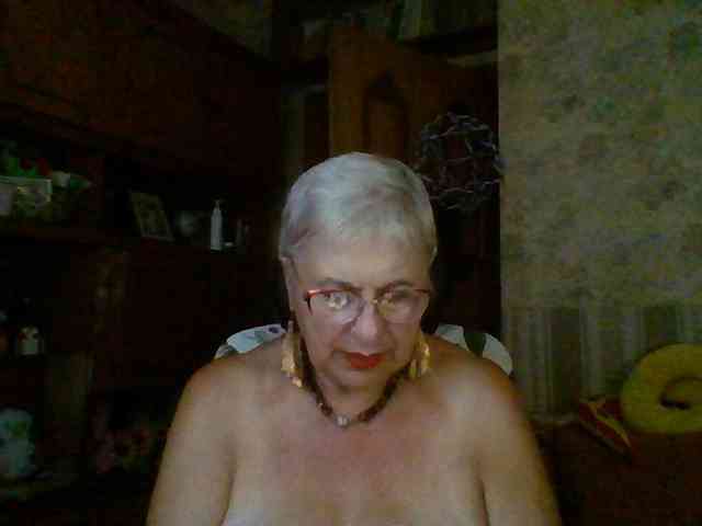 SweetCherry00 webcam