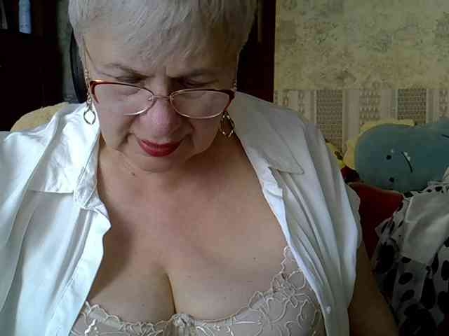 SweetCherry00 webcam