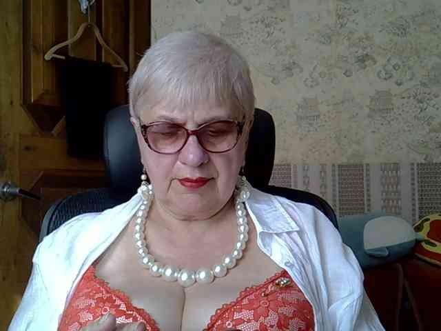 SweetCherry00 webcam