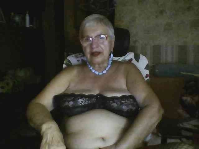 SweetCherry00 webcam