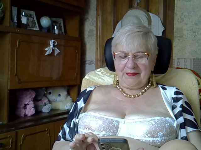SweetCherry00 webcam