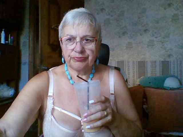 SweetCherry00 webcam