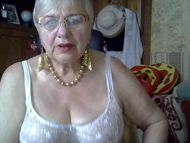SweetCherry00 webcam