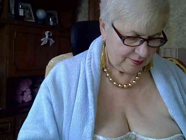 SweetCherry00 webcam
