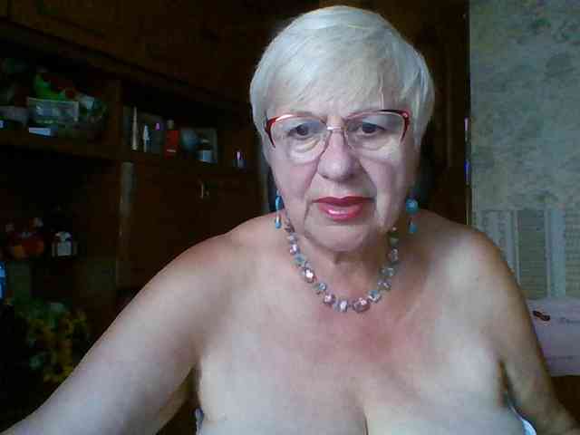 SweetCherry00 webcam
