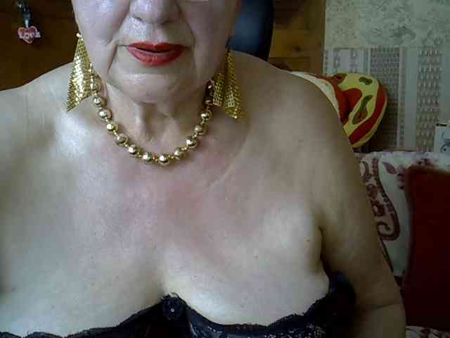 SweetCherry00 webcam