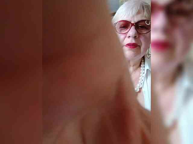 SweetCherry00 webcam