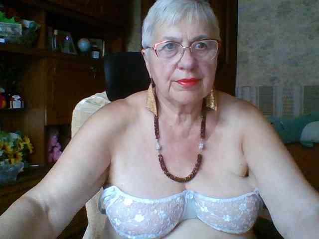 SweetCherry00 webcam