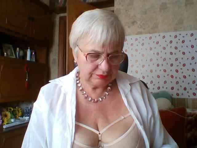 SweetCherry00 webcam