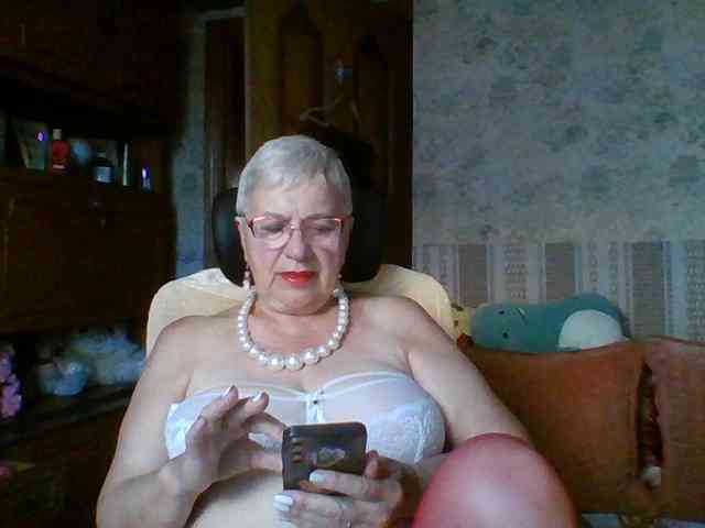SweetCherry00 webcam