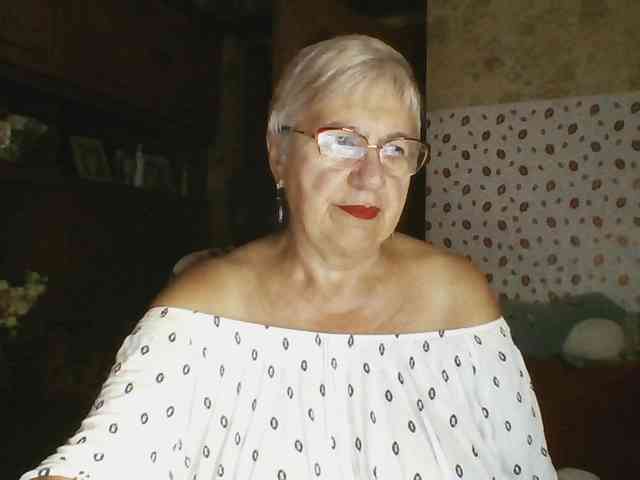 SweetCherry00 webcam