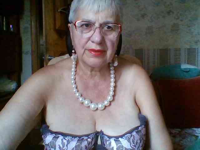 SweetCherry00 webcam